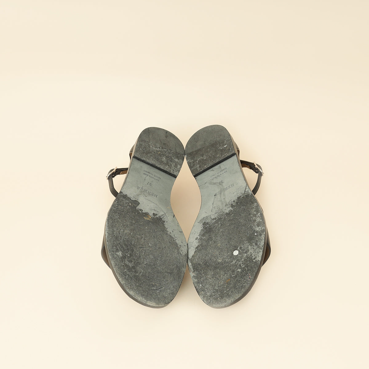 Hermes Noir Santorini Sandal 37