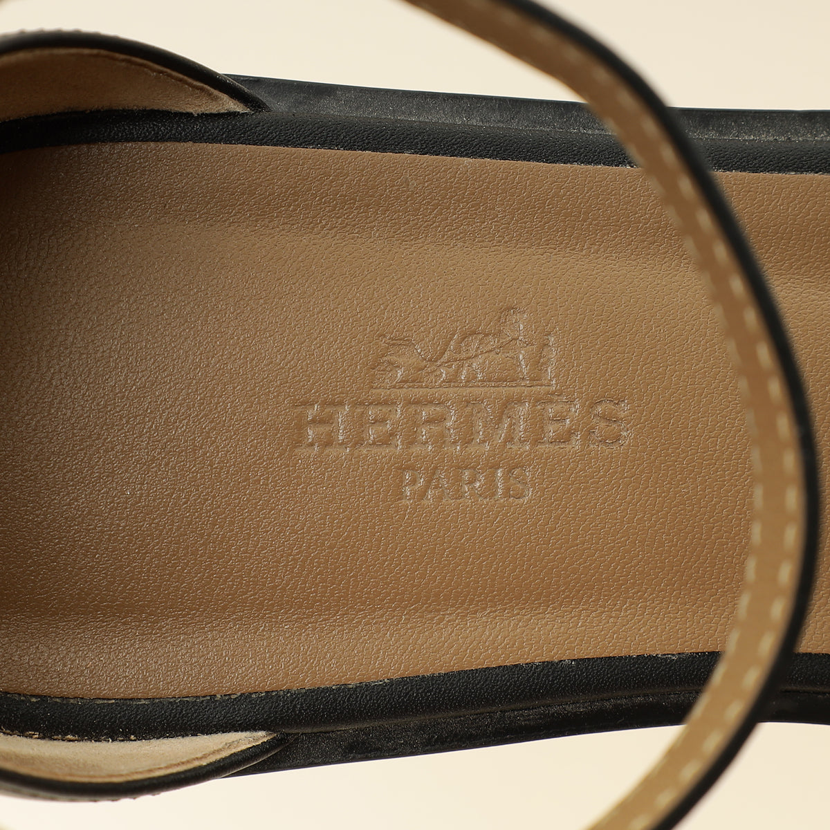 Hermes Noir Santorini Sandal 37