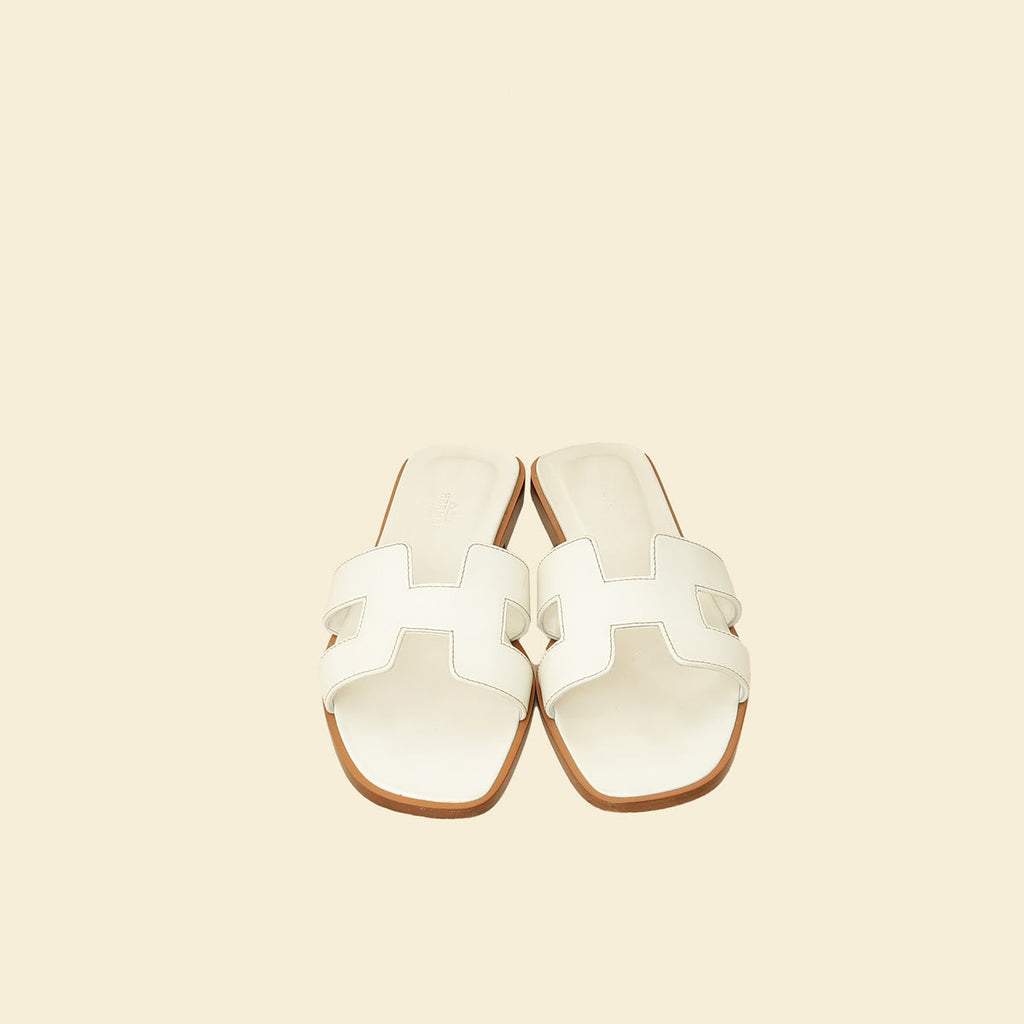 Hermes Blanc Oran Sandals 38