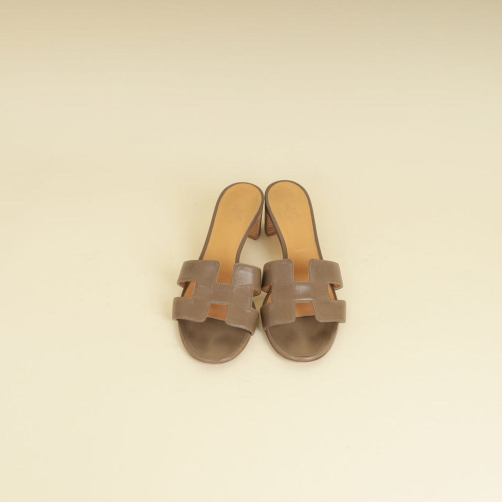 Hermes Gris Oasis Sandals 39