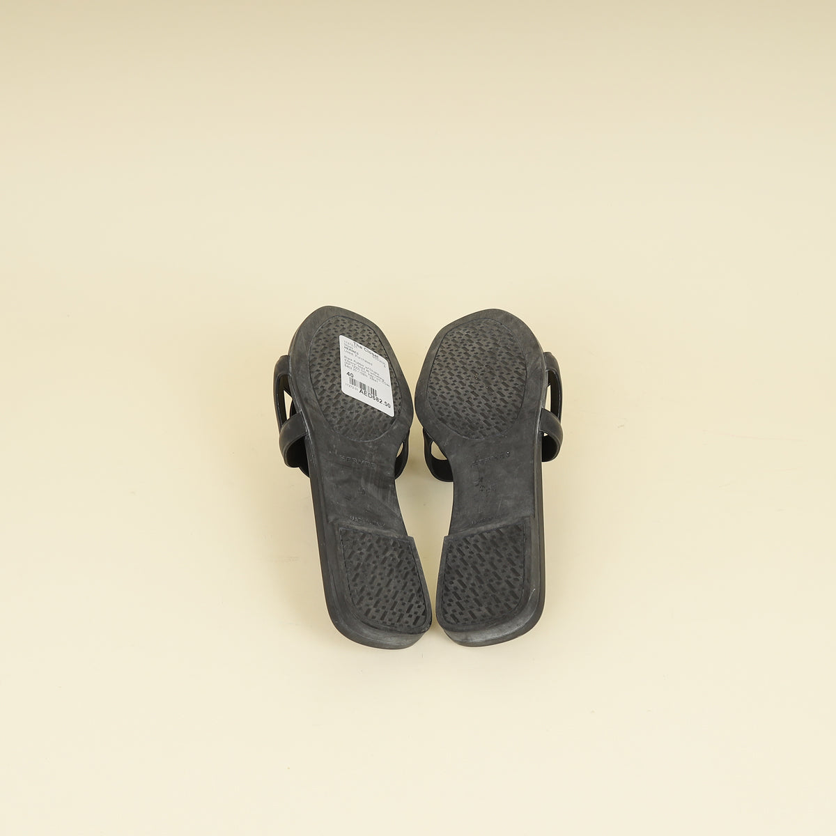 Hermes Black Aloha Sandals 40