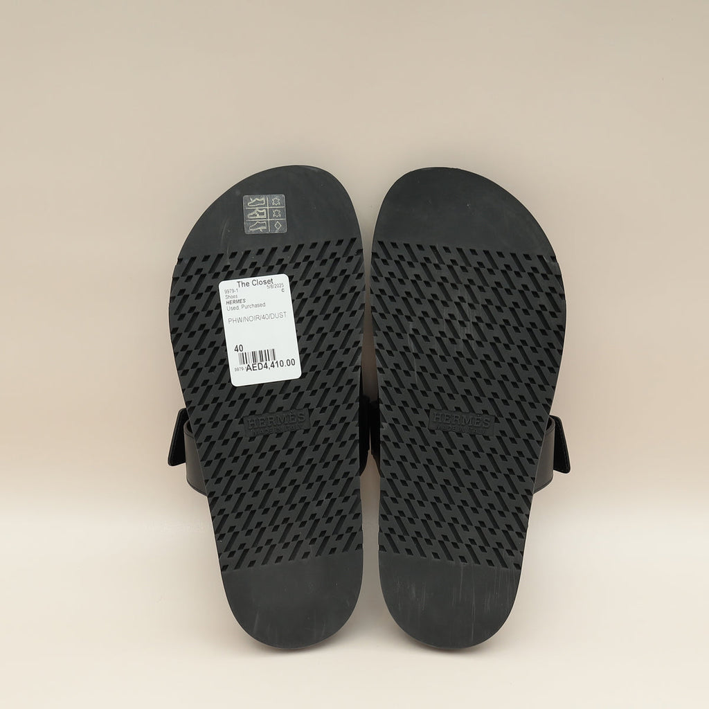 Hermes Noir Chypre Sandal 40