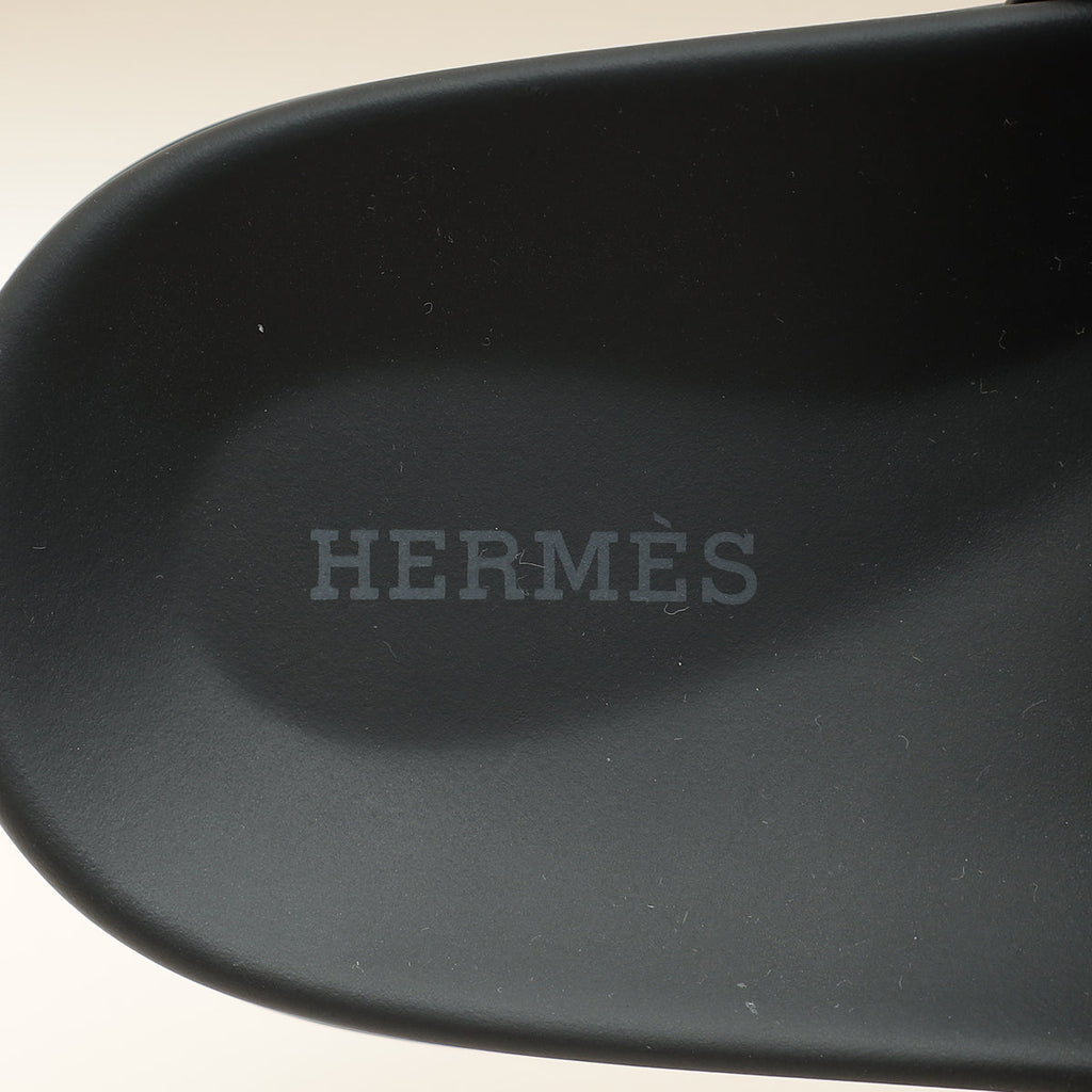 Hermes Noir Chypre Sandal 40
