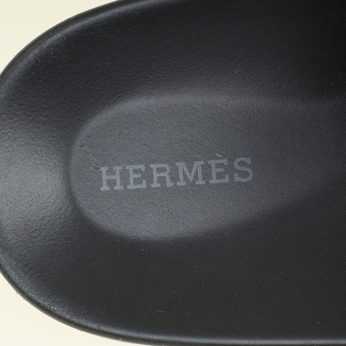 Hermes Noir Chypre Sandals 44.5