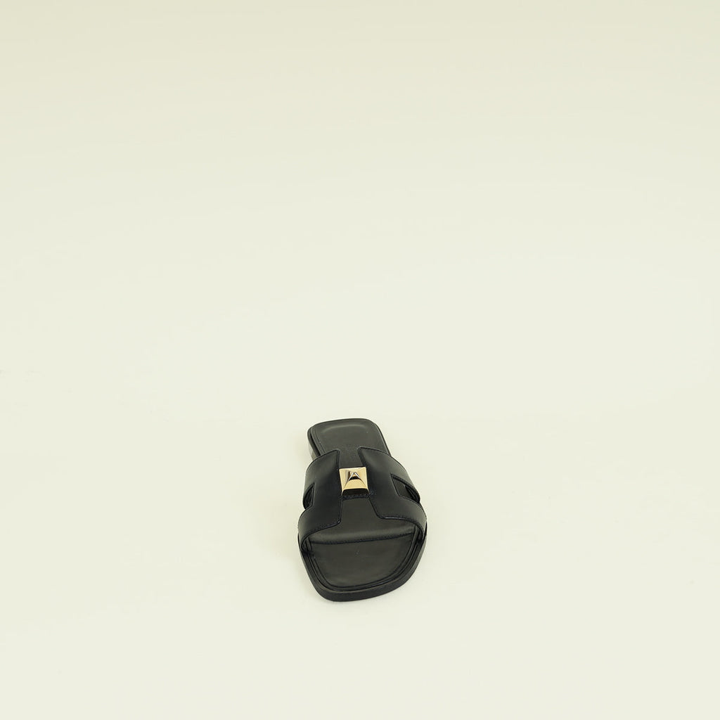 Hermes Noir One Stud Oran Sandal 35.5