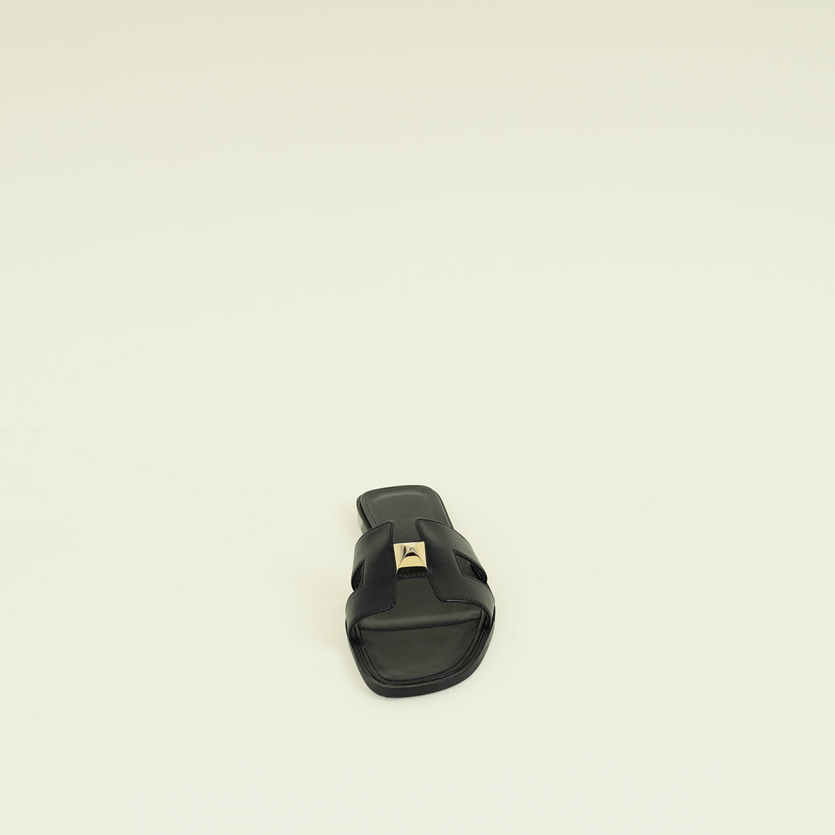 Hermes Noir One Stud Oran Sandal 35.5