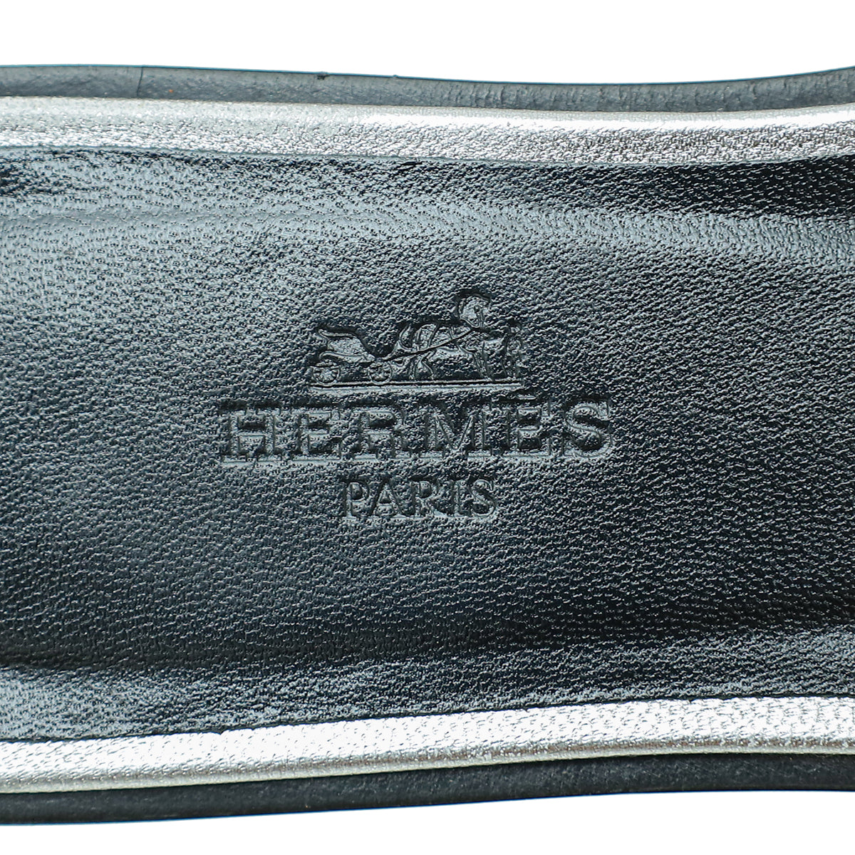Hermes Gris-Argenté Vieilli Oran Sandal 35