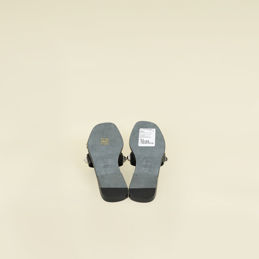 Hermes Noir Medor Studs Oran Calfskin Sandal 36.5