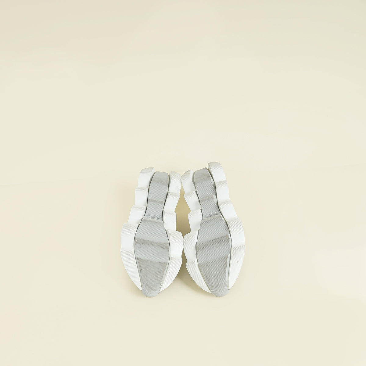 Hermes Gris Clair Eclair Sneaker 37.5