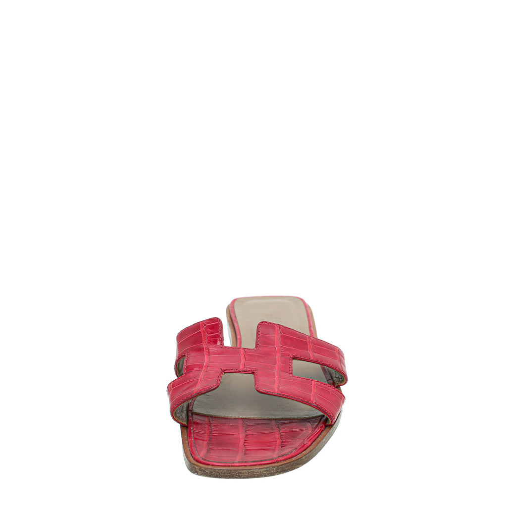 Hermes Rouge Crocodile Oran Patent Sandal 37