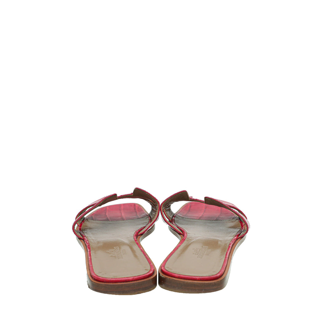 Hermes Rouge Crocodile Oran Patent Sandal 37