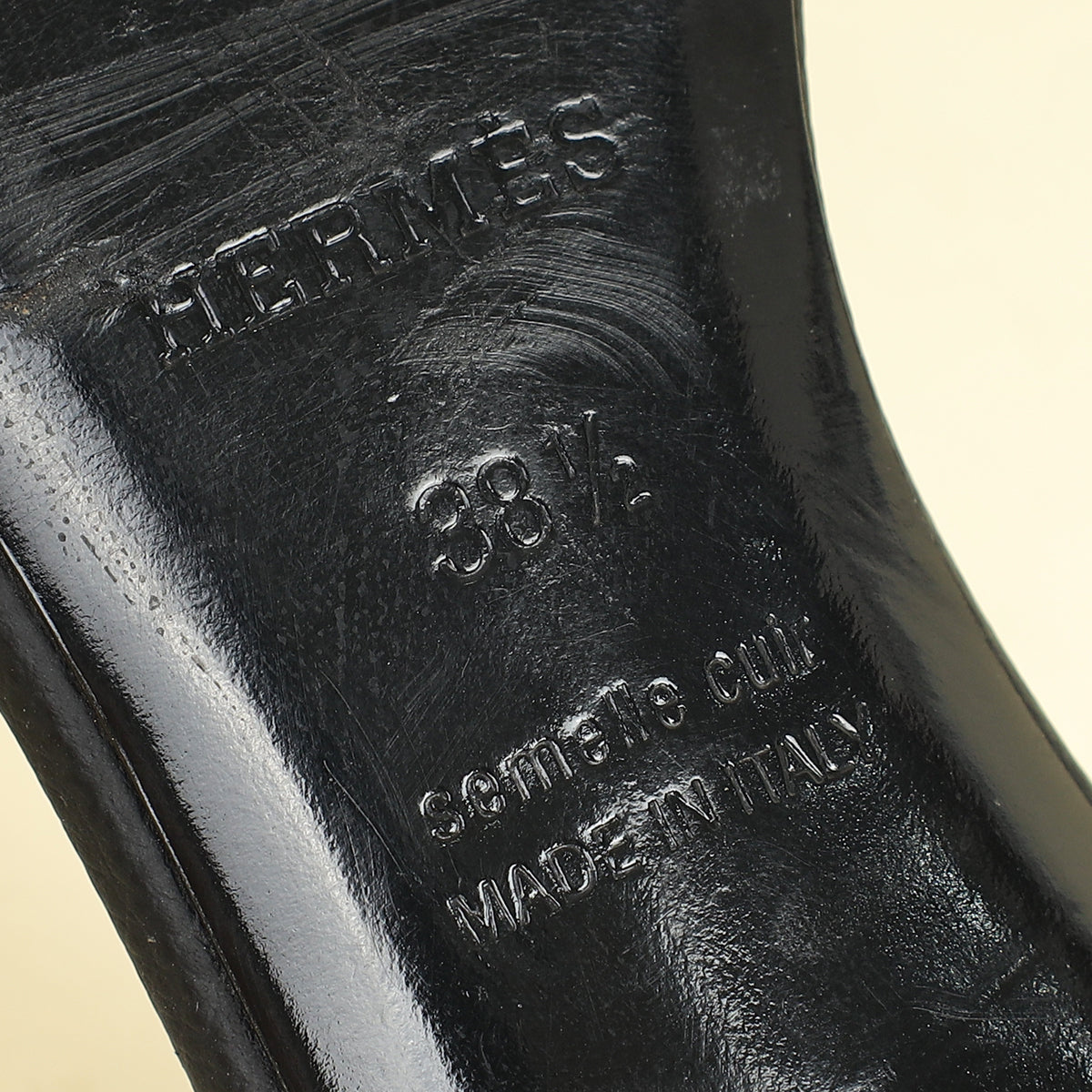 Hermes Noir Oasis Sandal 38.5