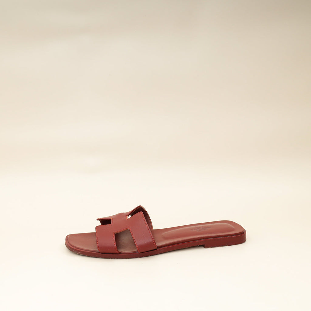 Hermes Bordeaux Oran Sandals 38.5
