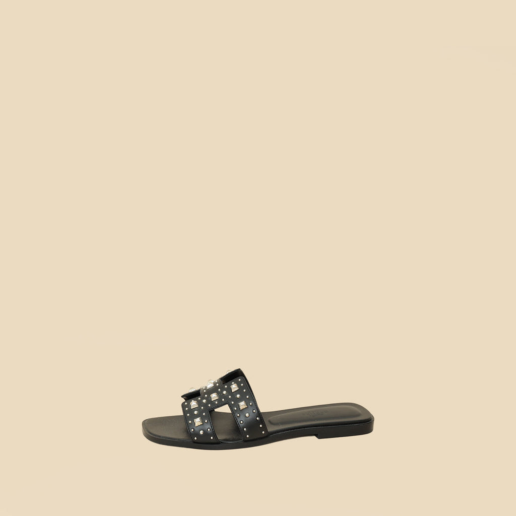 Hermes Black Oran w/ Stud Details 38