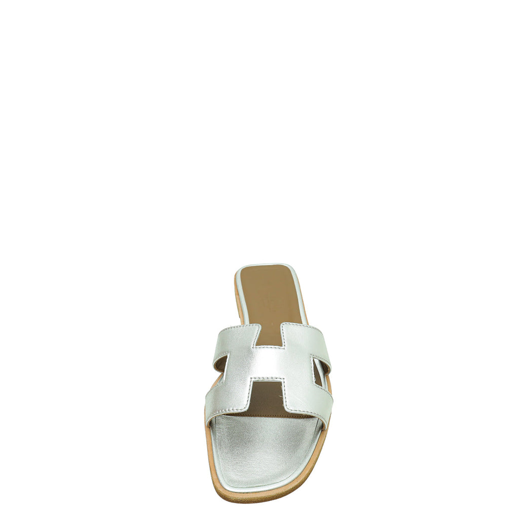 Hermes Gris Argenté Vieilli Metallic Nappa Oran Sandal 39