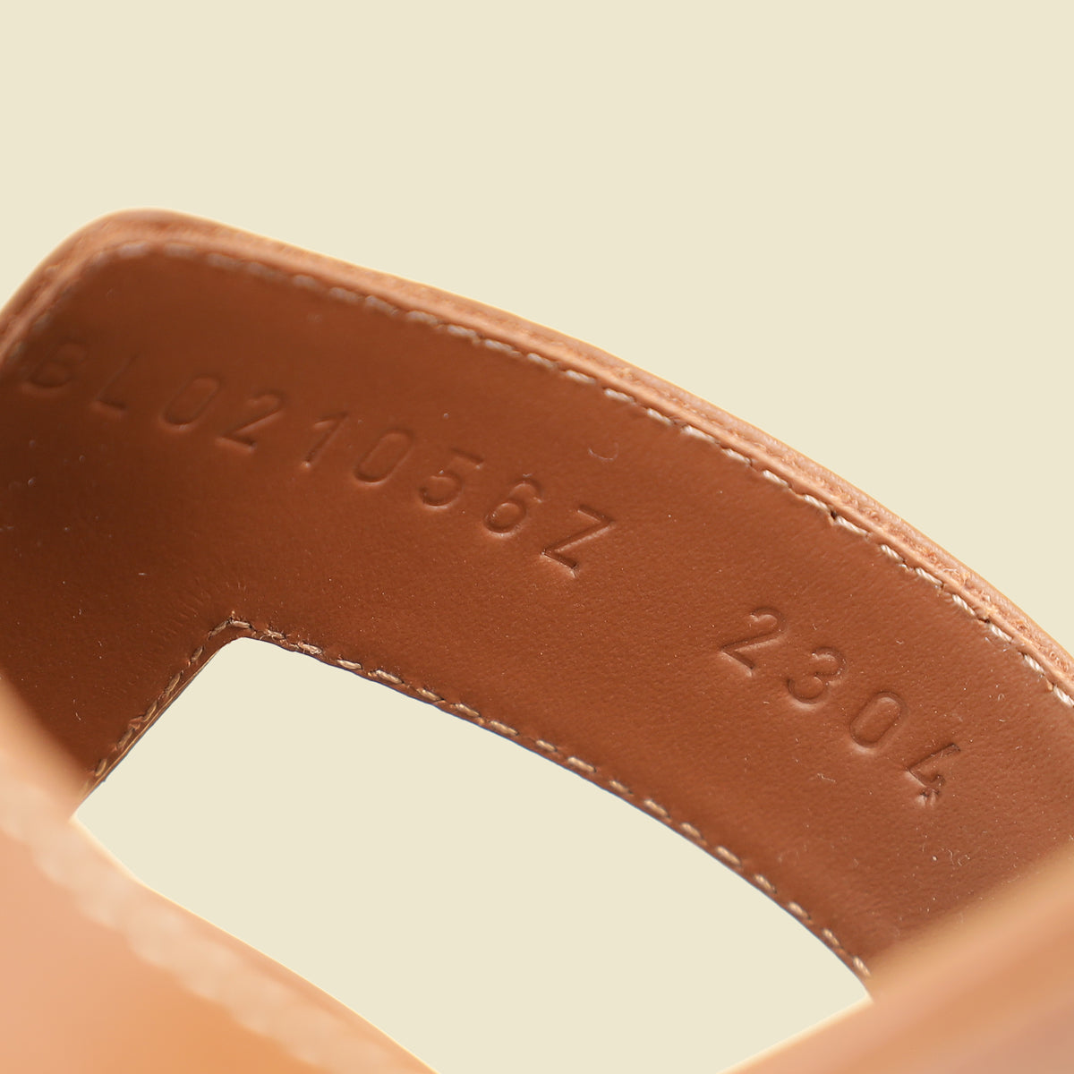 Hermes Gold Oran Sandal 40