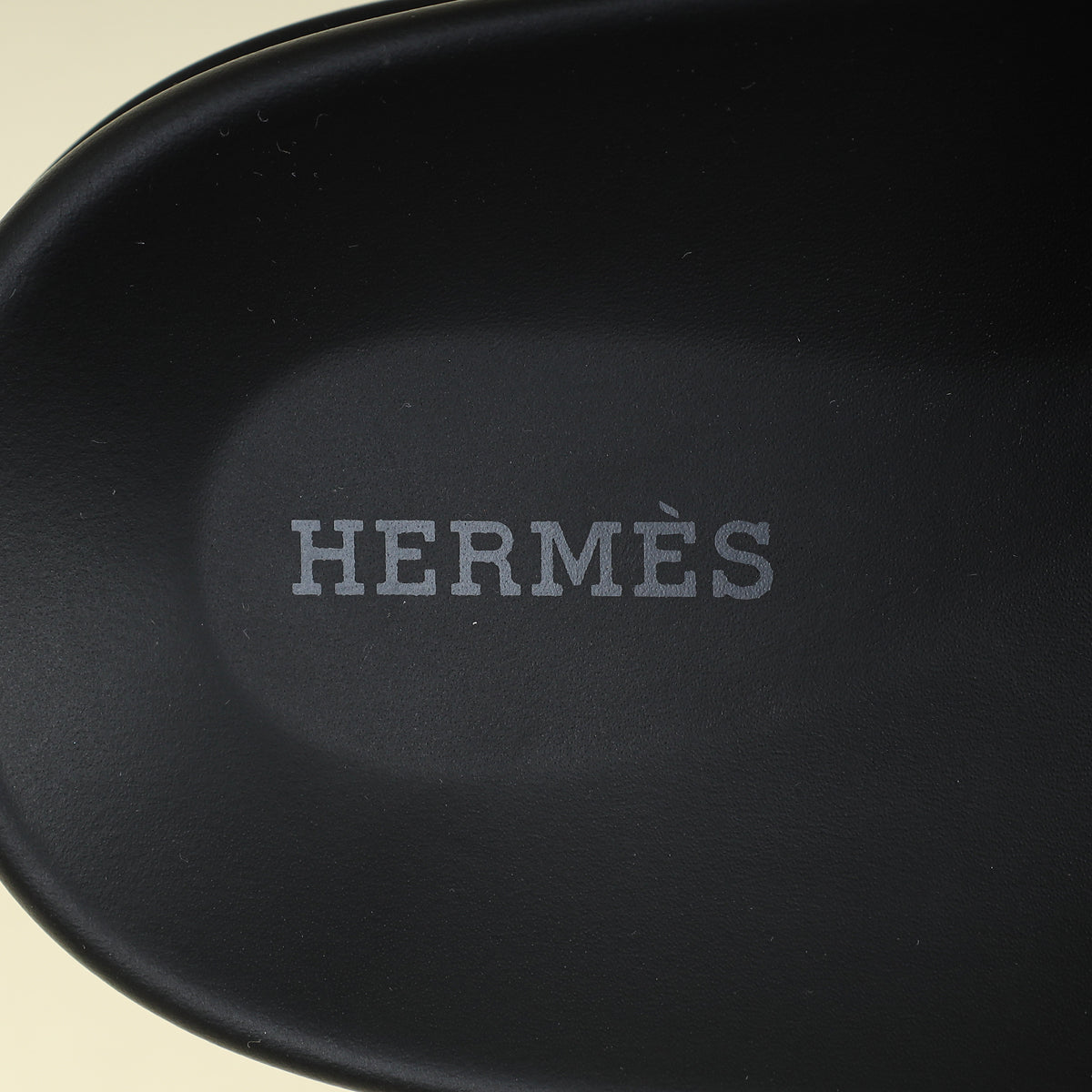 Hermes Beige Esquisse Chypre Goatskin Men's Sandal 44.5