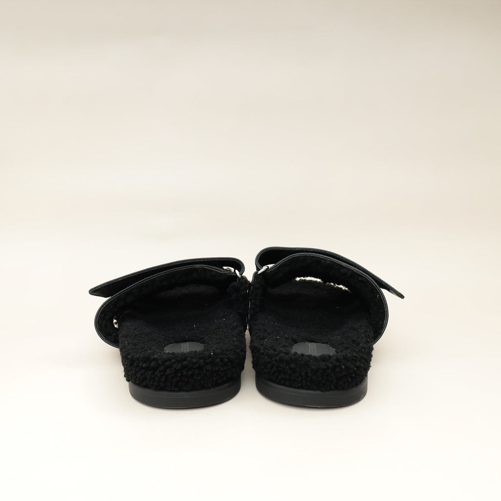 Hermes Noir Chypre With Shearling Sandal 44