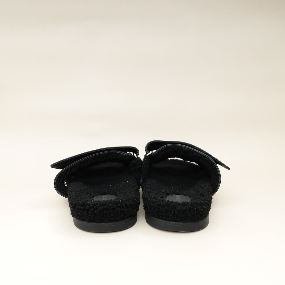 Hermes Noir Chypre With Shearling Sandal 44