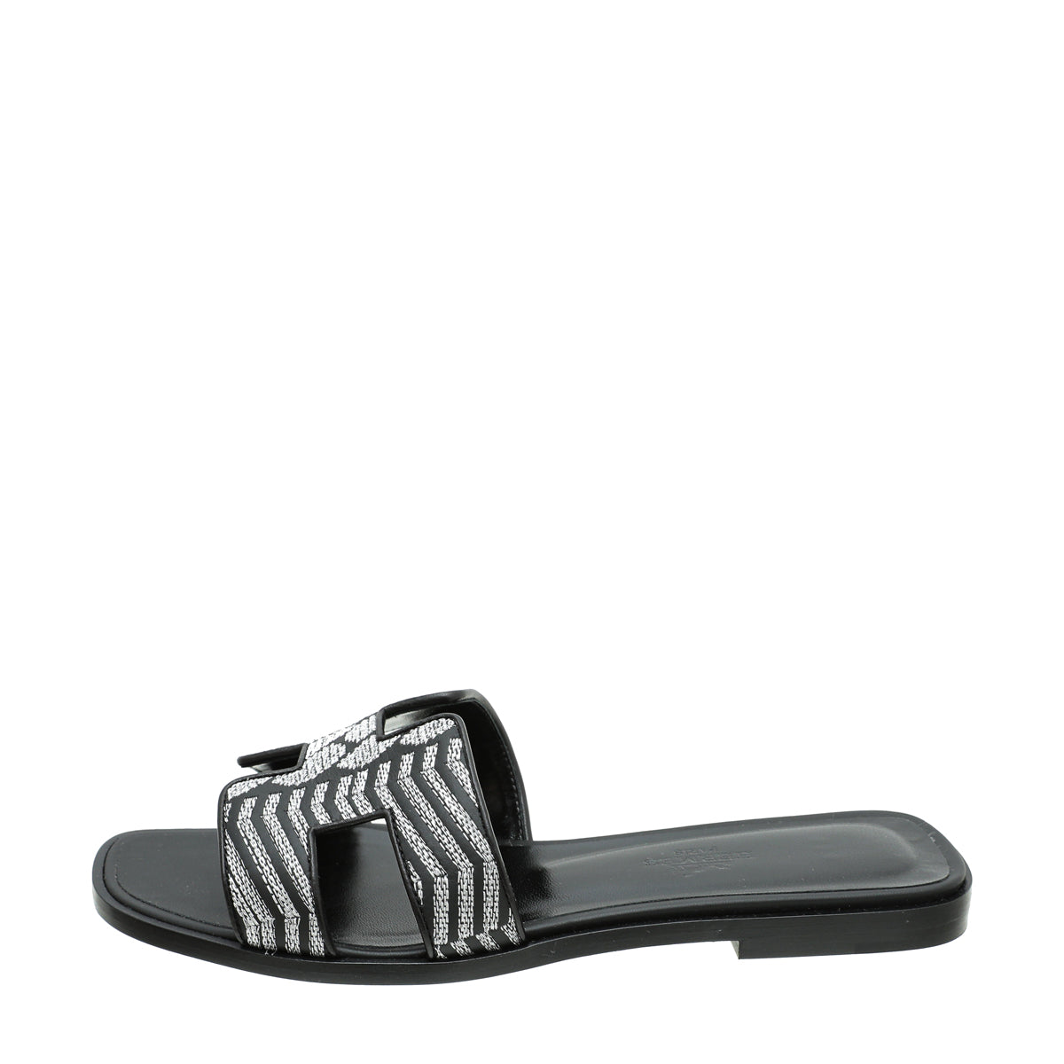 Hermes Bicolor Oran Veau Bride Embroidered Sandal 37