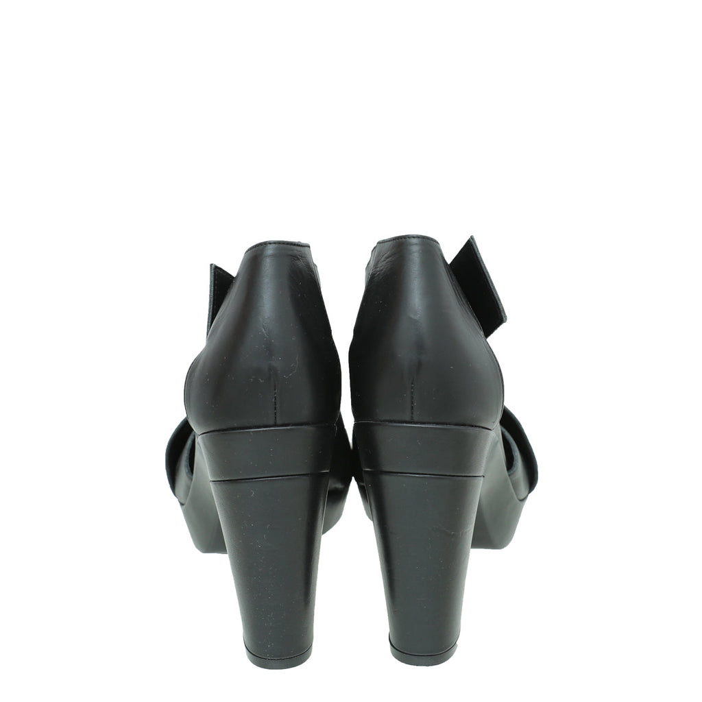 Hermes Noir Cross Strappy Platform Sandal 38.5