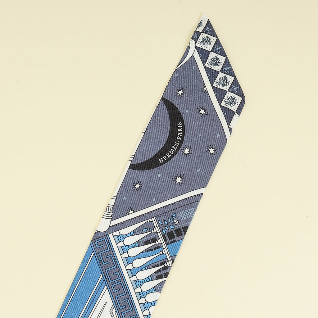 Hermes Bleu Multicolor Objets de Curiosités Printed Twilly