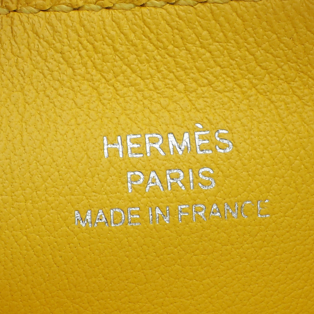 Hermes Bicolor Manufacture de Boucleries Carre Pocket Swift Pouch