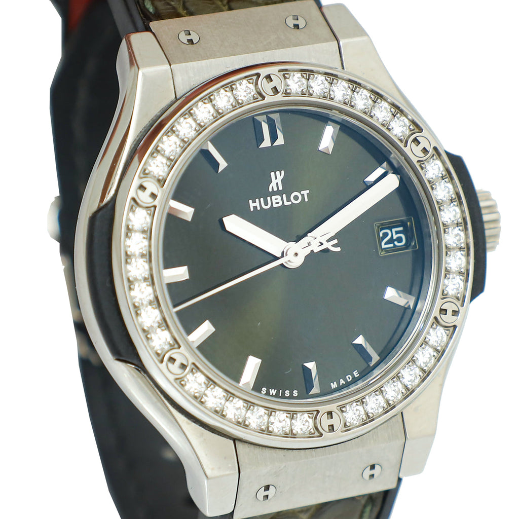 Hublot Titanium Classic Fusion Diamond 33mm Quartz Watch