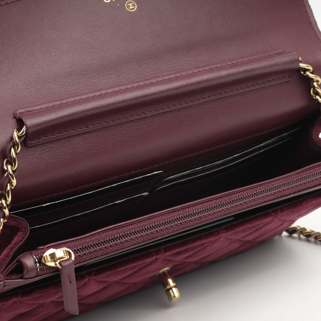 Chanel Pearl Crush Wallet On Chain
