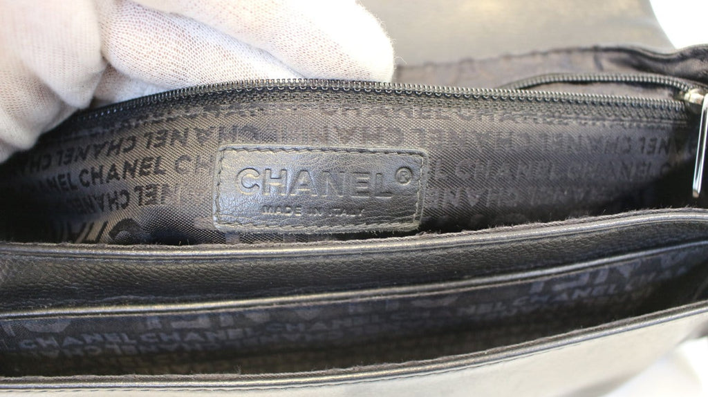 CHANEL Mademoiselle Lock Accordion Flap Caviar Medium Bag