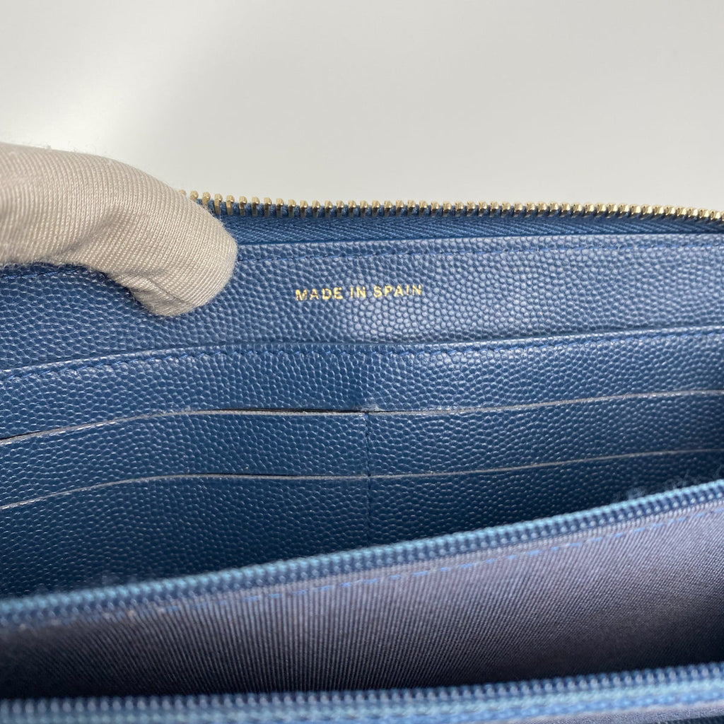 Chanel Caviar Navy Zip Long Wallet