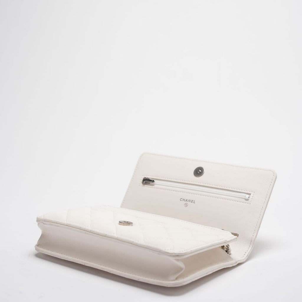 Chanel Wallet on Chain Timeless/Classique Leather Crossbody Bag in White with Silver Crystal Hardware
