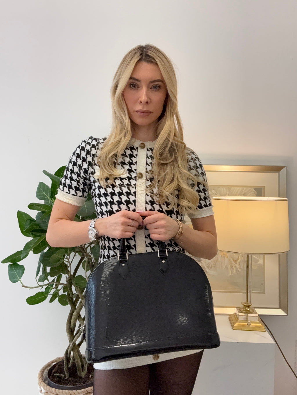 Louis Vuitton Black Epi Leather Alma MM Bag 2013