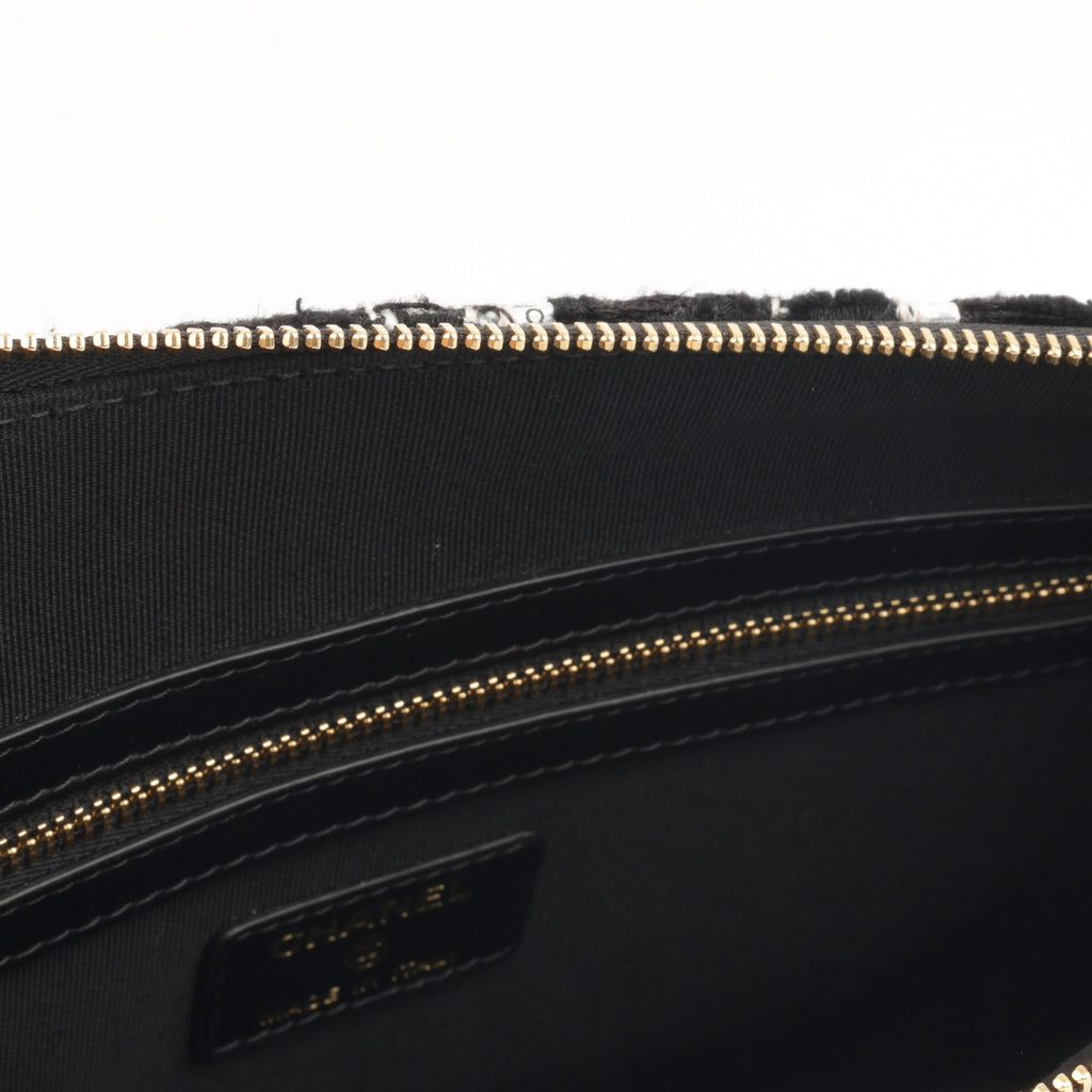 Chanel Quilted Tweed O-case