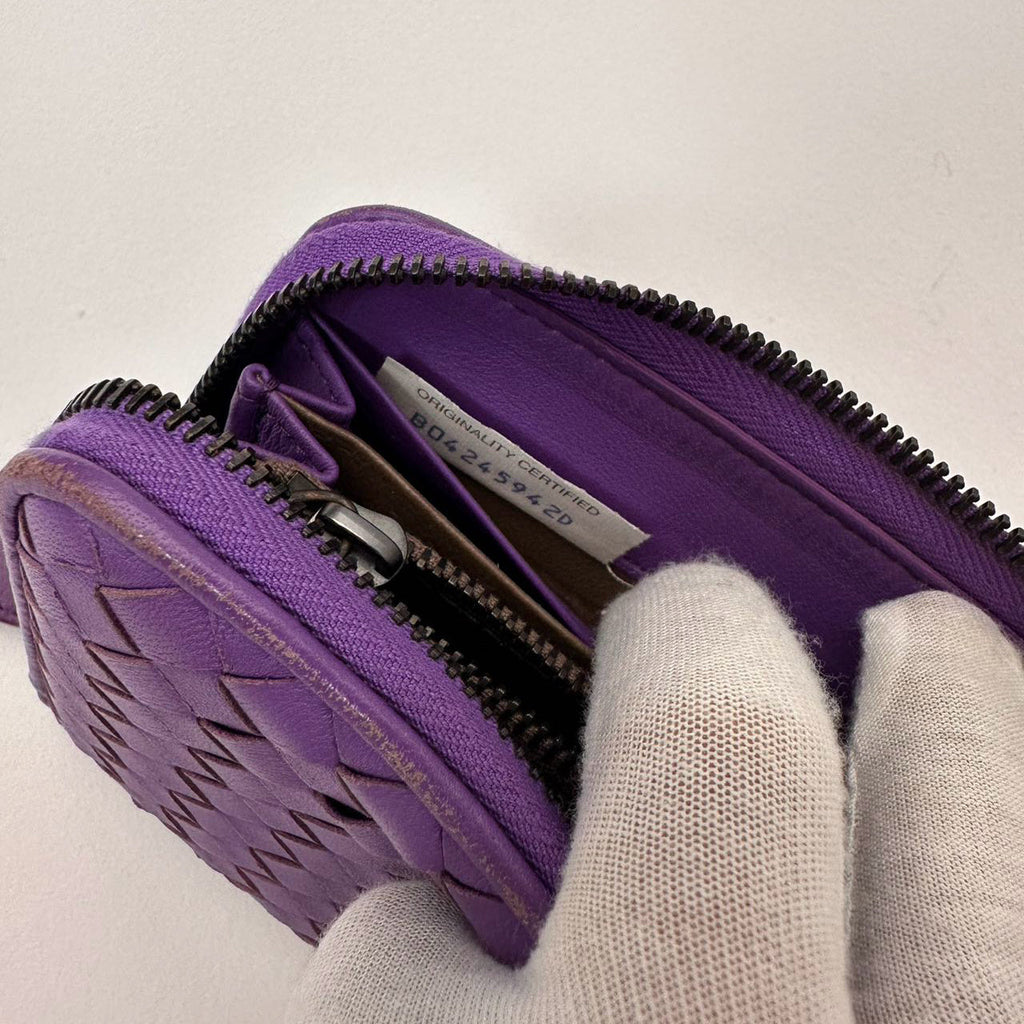 Bottega Veneta Intrecciato Weave Bifold Wallet