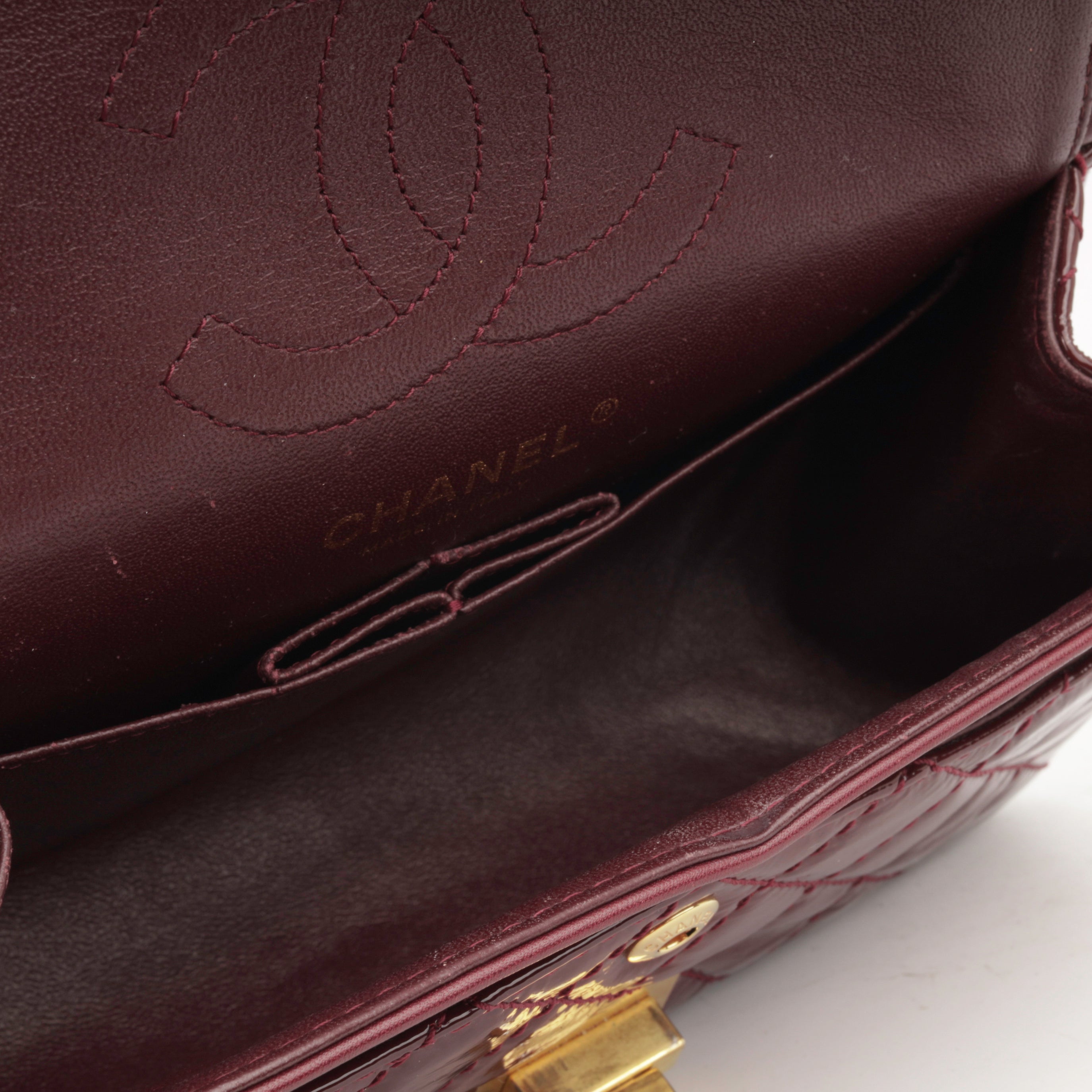 Chanel Mini Reissue 2.55 Handbag c
