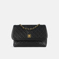Chanel Vintage Diana Flap - Black