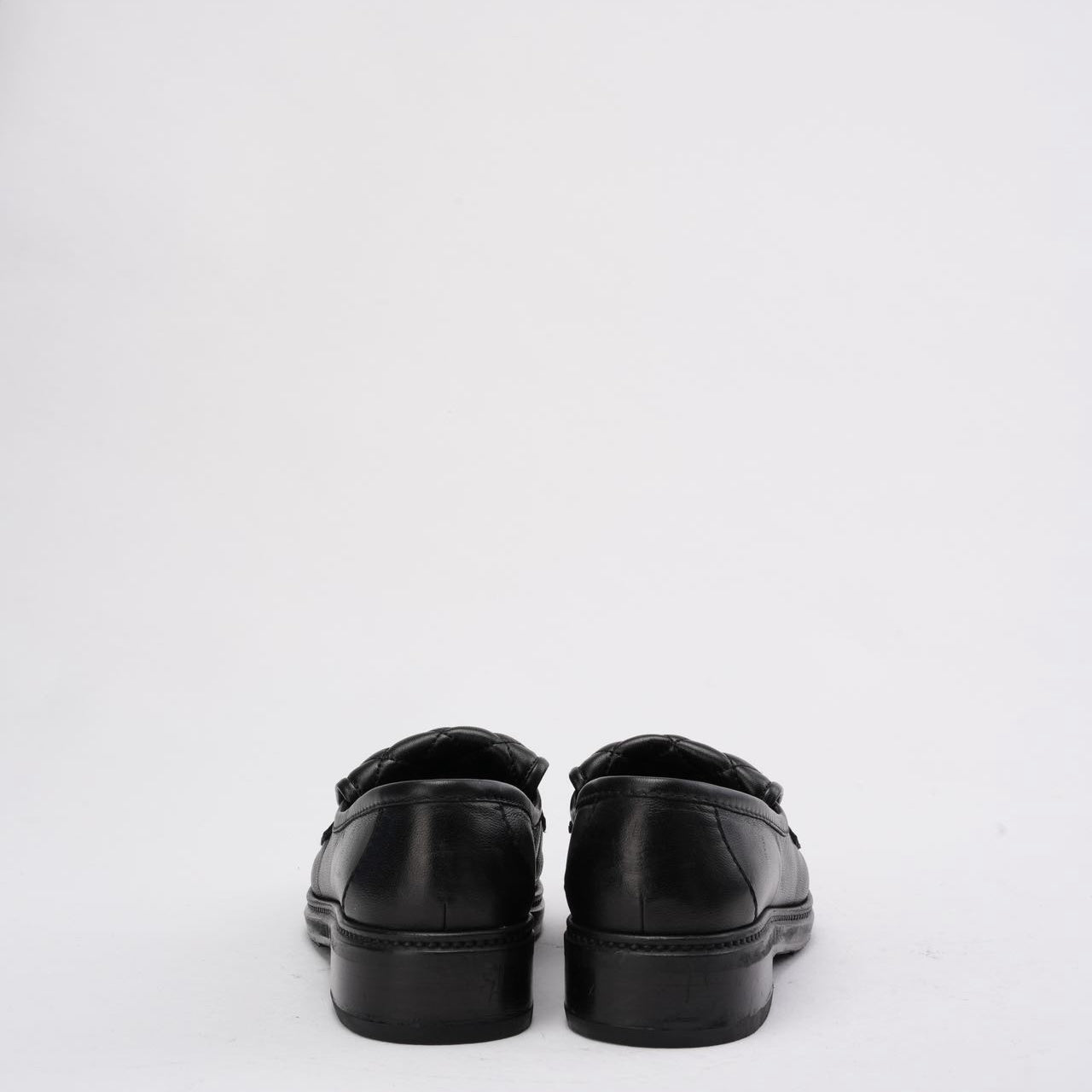 Chanel Black Lambskin Quilted CC Turnlock Loafers Size 38.5