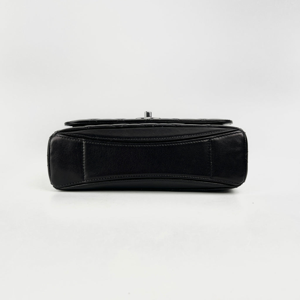 Chanel Seasonal Flap Black Lambskin - Series 22