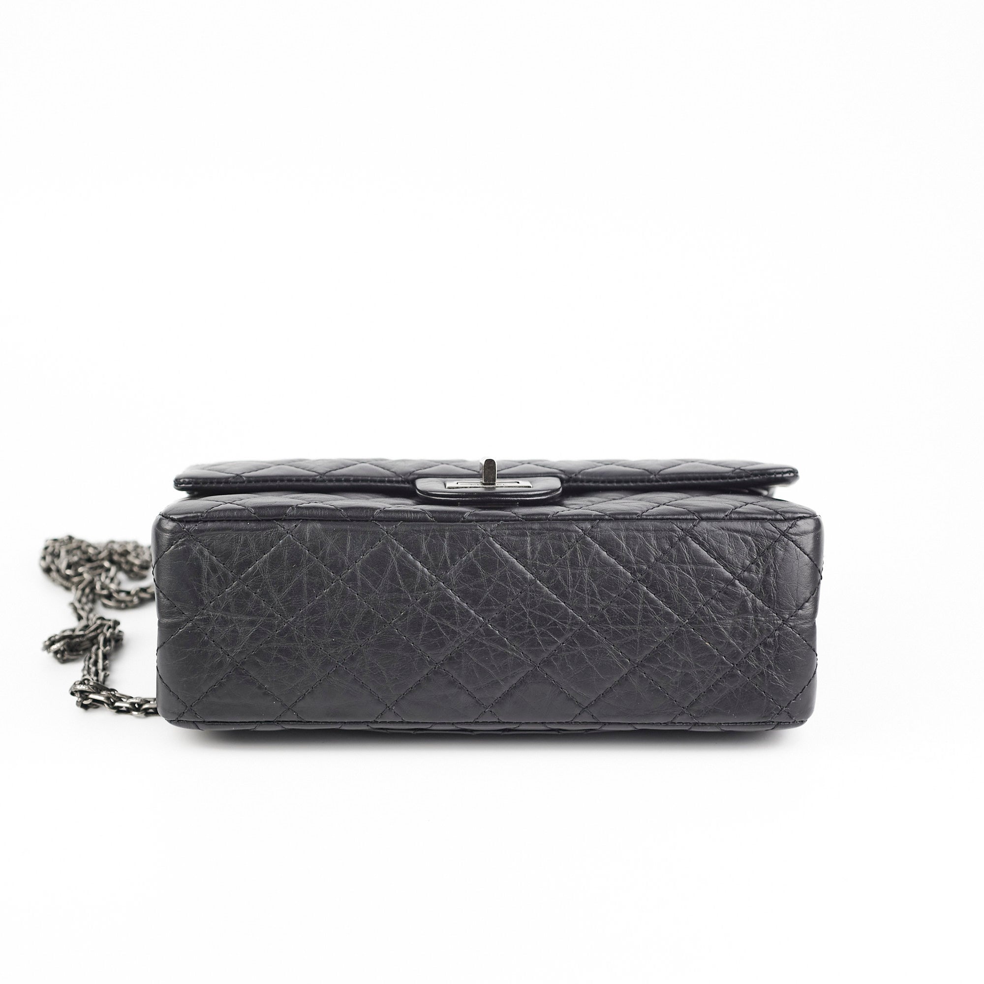 HOLD CV Chanel Reissue 225 Calfskin Black
