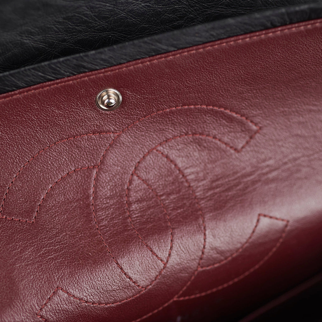 HOLD CV Chanel Reissue 225 Calfskin Black