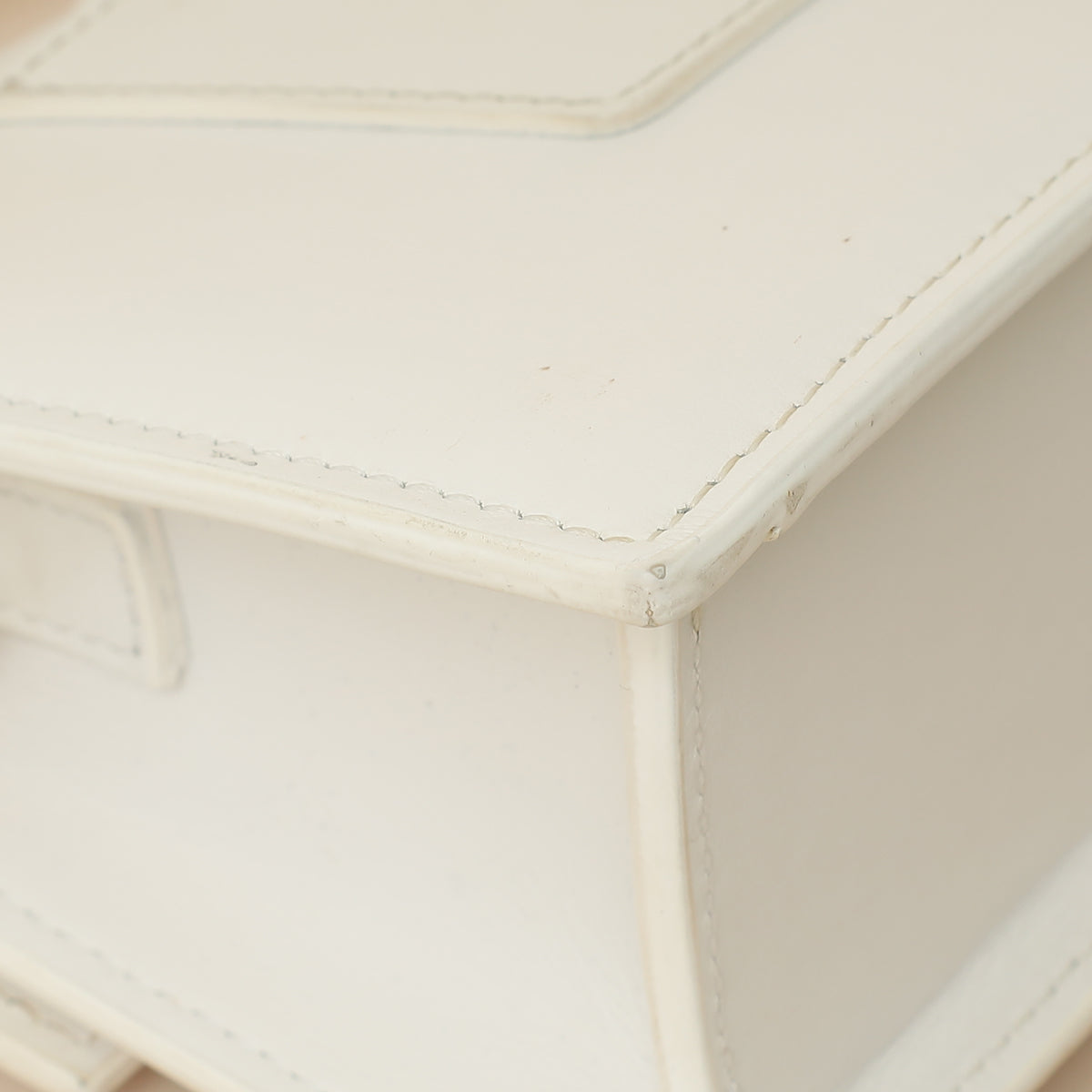 Jacquemus White Le Grand Bambino Bag