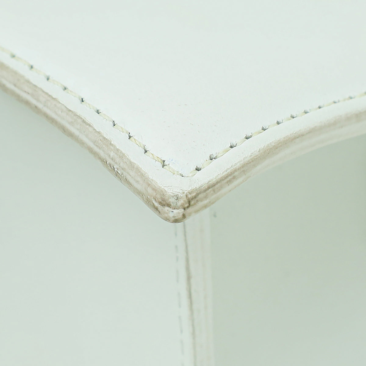 Jacquemus White Le Chiquito Moyen Bag