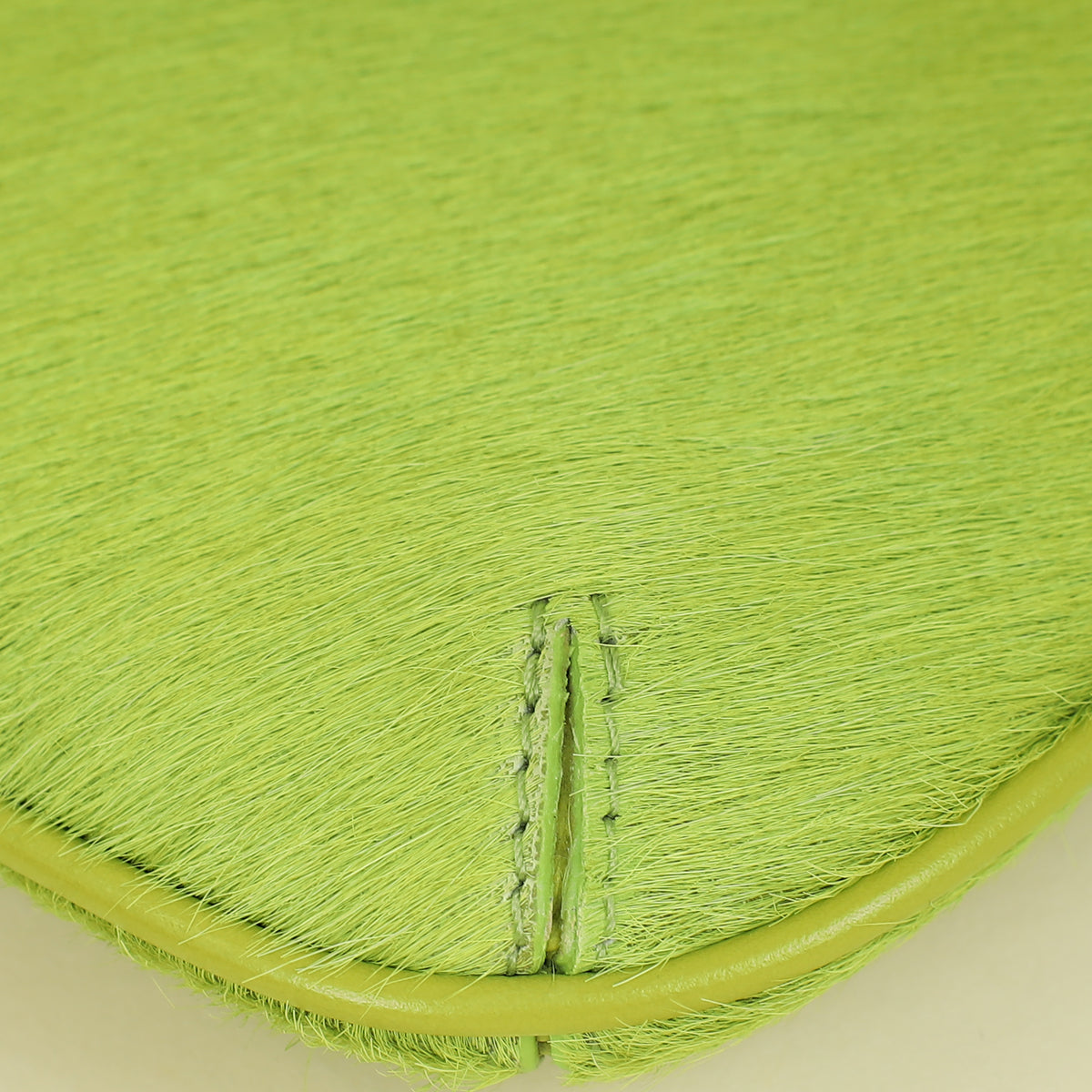 Jacquemus Kiwi Le Bisou Perle Zip Shoulder Bag