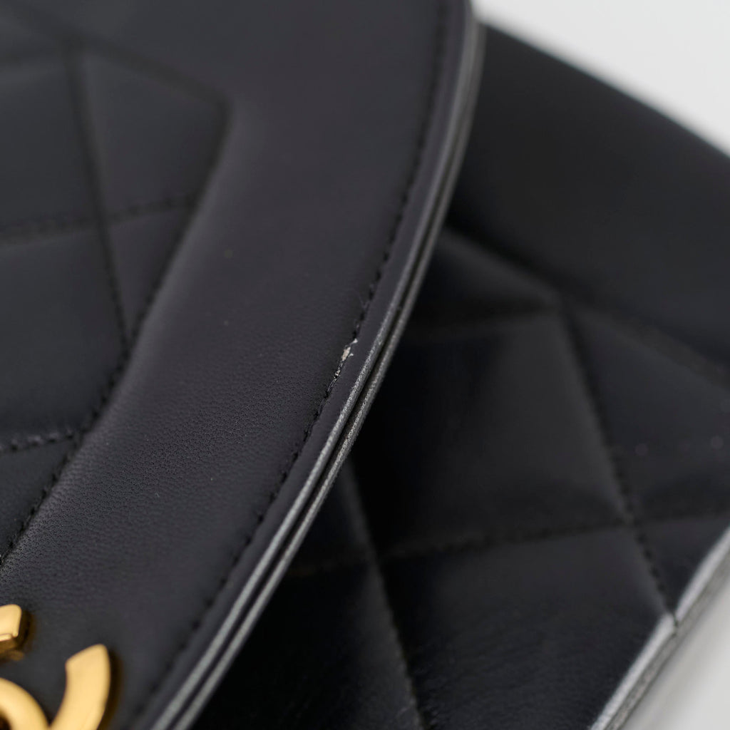 Chanel Small Vintage Diana Lambskin Black (4 Series)