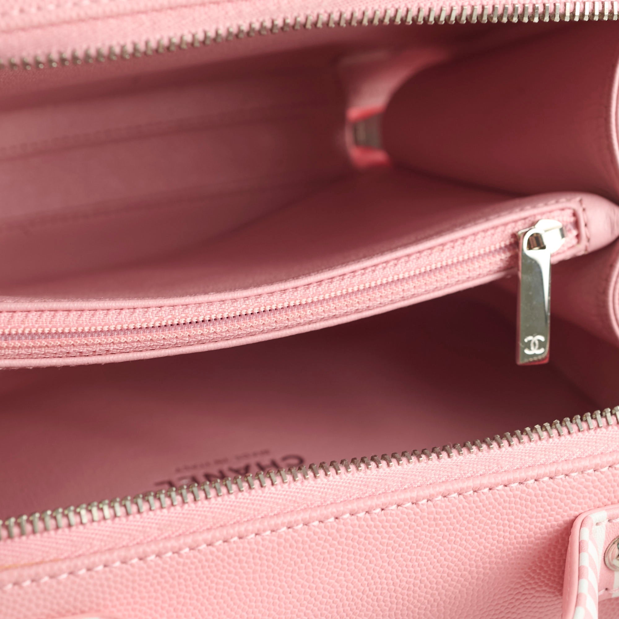 Chanel Vanity Pink Stripe Caviar (2018)