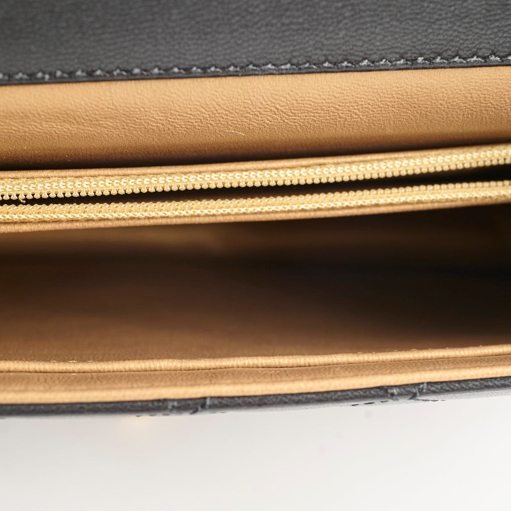 Chanel Seasonal Pearl Flap Bag Black