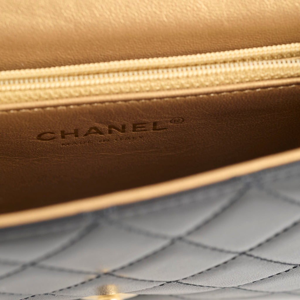 Chanel Seasonal Pearl Flap Bag Black