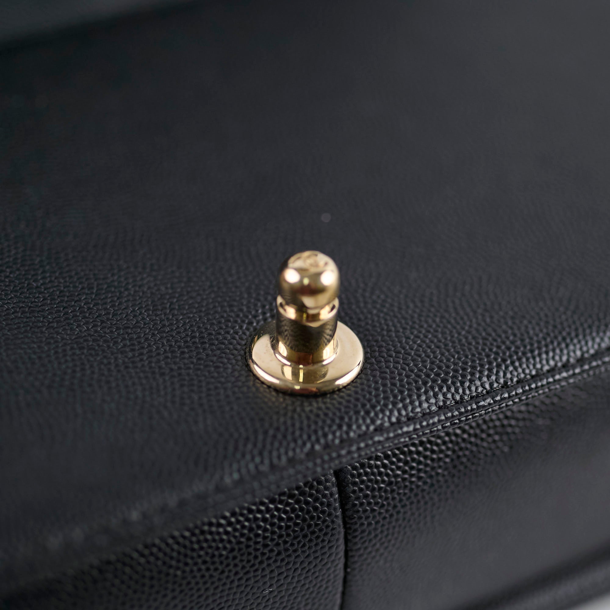 Chanel Boy Old Medium Chevron Caviar Black