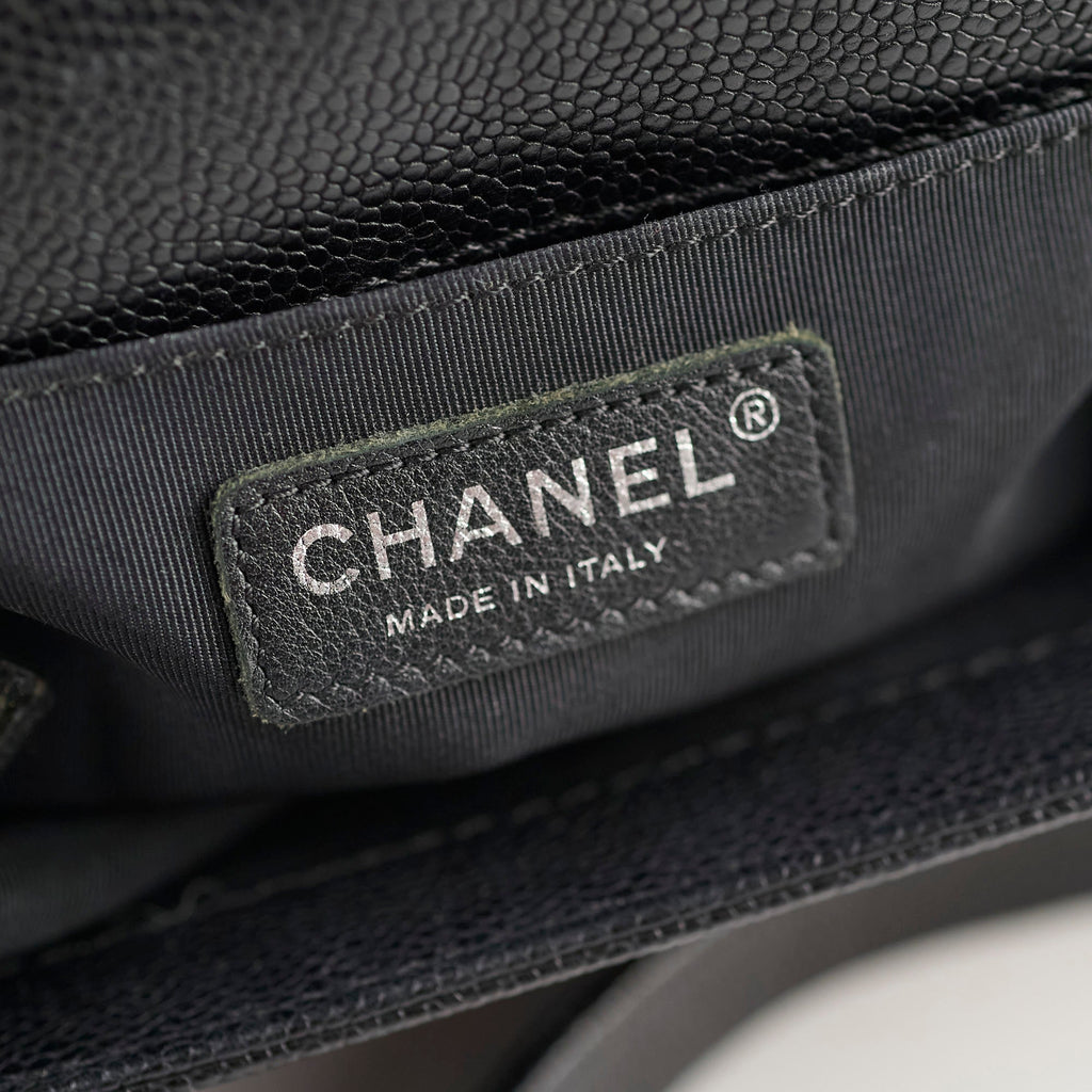 Chanel Old Medium Caviar Boy Black HOLD
